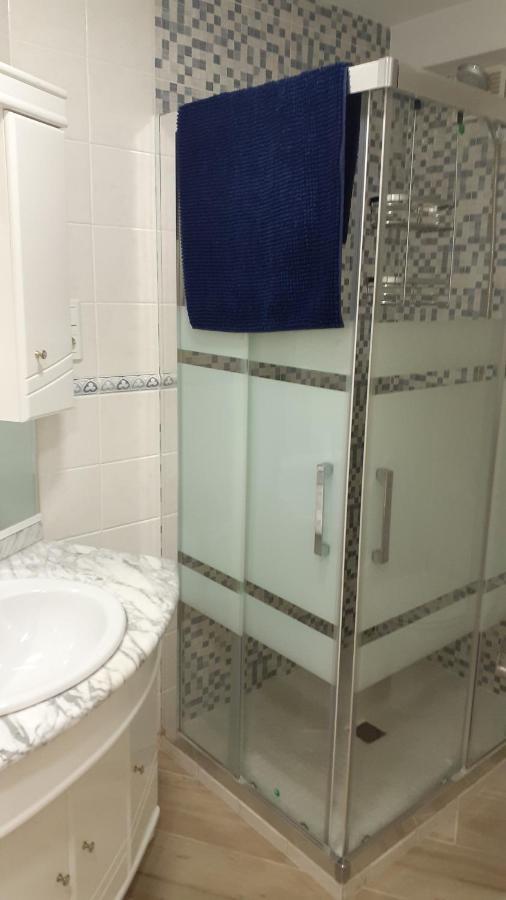 Amplio Piso Al Lado De La Playa En Nerja Daire Dış mekan fotoğraf